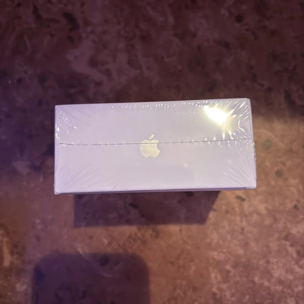 Apple AirPods Pro 2nd gen with Charging Case - White
